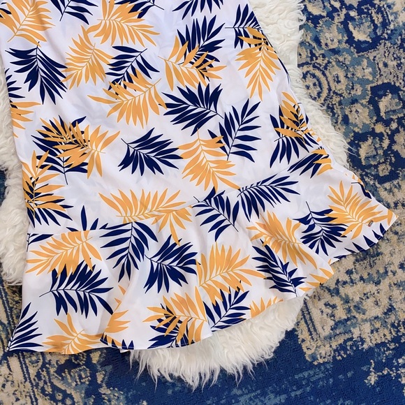 Tommy Hilfiger mini dress - Picture 2 of 8